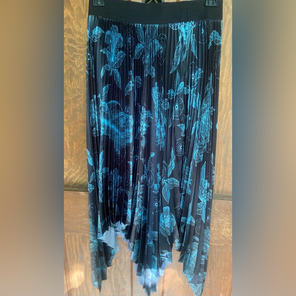 Givenchy Pleated Floral Midi Skirt - Picture 15 of 16